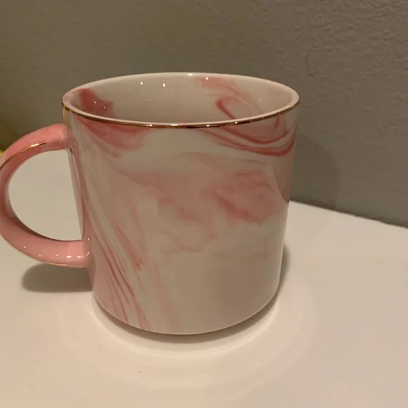 Best F❤️cking Friend Ever mug pink and white marbled Gold writing and trim - Picture 6 of 9
